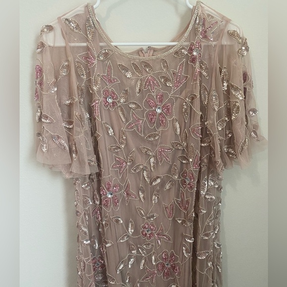 Adrianna Papell HAND BEADED SHORT SLEEVE FLORAL GODET GOWN IN BLUSH Size 18W - Picture 9 of 16